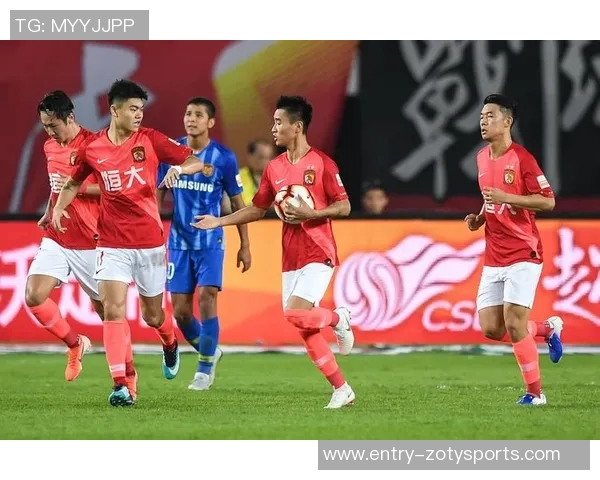 重温经典对决恒大与苏宁的巅峰对抗再度回顾